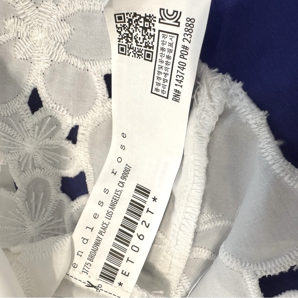 ⭐️Endless Rose cutout button-up lace top Anthropologie Nordstrom - Picture 5 of 11